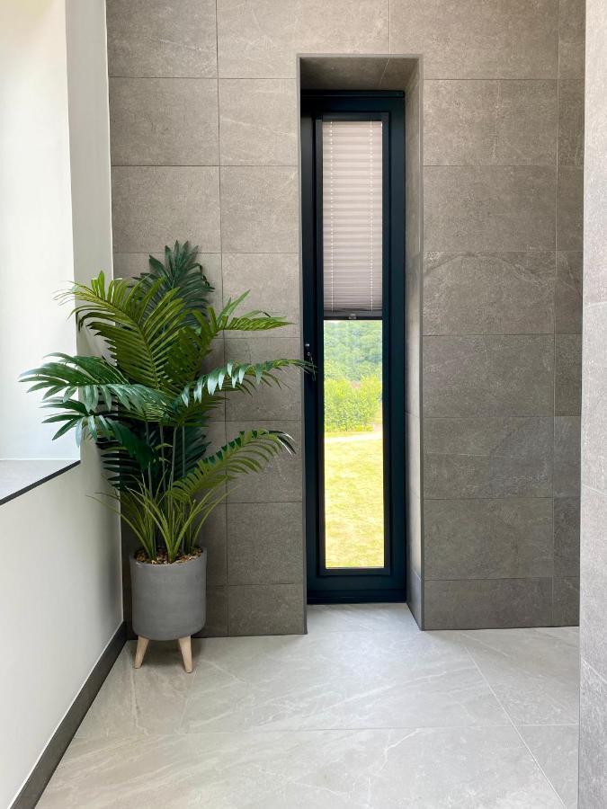 Stunning Modern Home Set In Beautiful Grounds. 巴斯 外观 照片